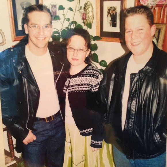 Profile Picture of Mikaa Brekeen (@mikaabrekeen) on Poshmark