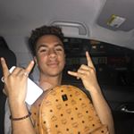 Profile Picture of M O E . (@seanwinstonmoorejr) on Instagram