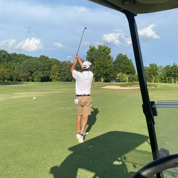 Profile Picture of Thomas Murray (@tmurray93) on Poshmark