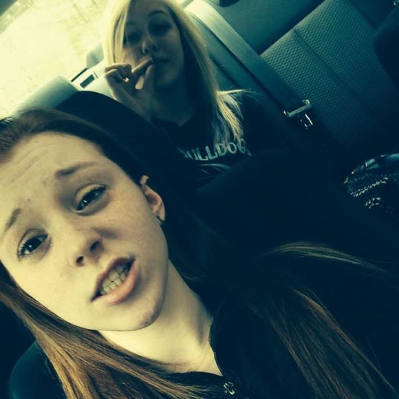 Profile Picture of Erin alexis Redner (@baby_sunshine08) on Poshmark