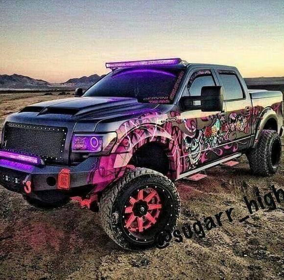 Profile Picture of Myrtle Green (@mablegreen) on Poshmark