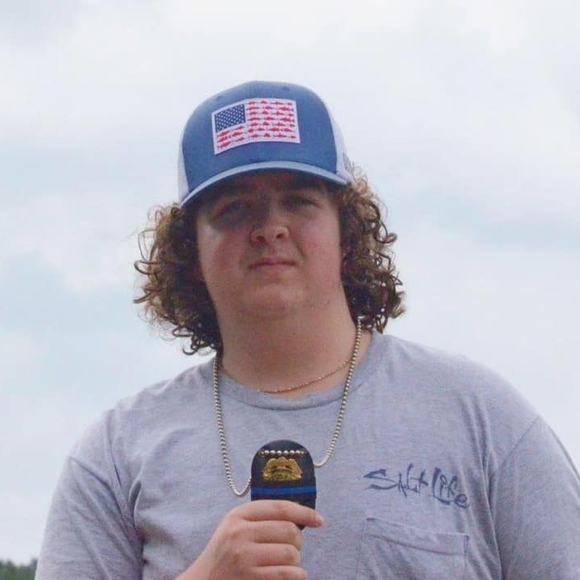 Profile Picture of Kim Bethea (@kimmykiss123) on Poshmark