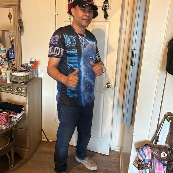 Profile Picture of Francisco antonio Pichardo bello (@pichardo6322) on Poshmark