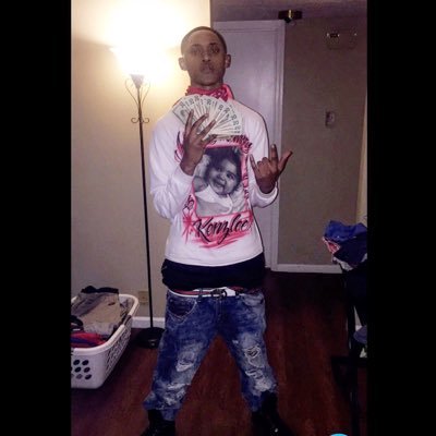 Profile Picture of Dashaun (@dashaun_taylor_) on Twitter