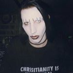 Profile Picture of Marilyn manson (@crylittlesistermm) on Instagram