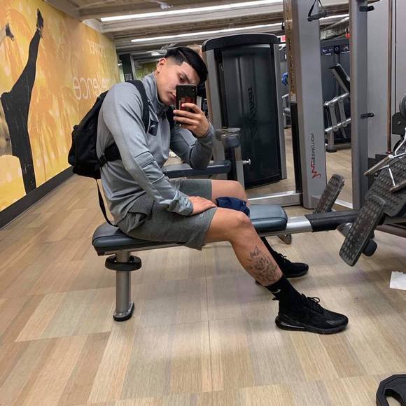Profile Picture of Andy Rodriguez (@agrod1738) on Poshmark