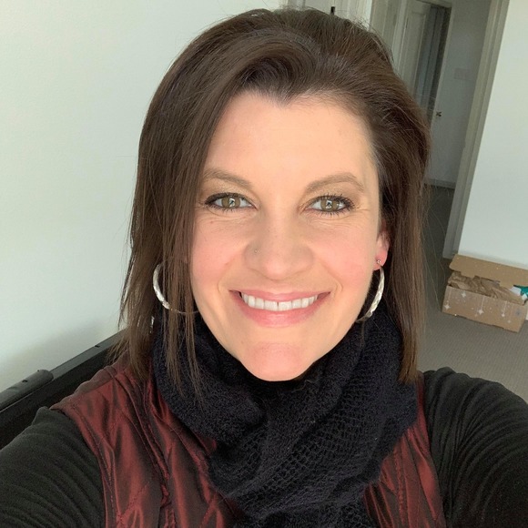 Profile Picture of Trista Blair (@tblair81) on Poshmark