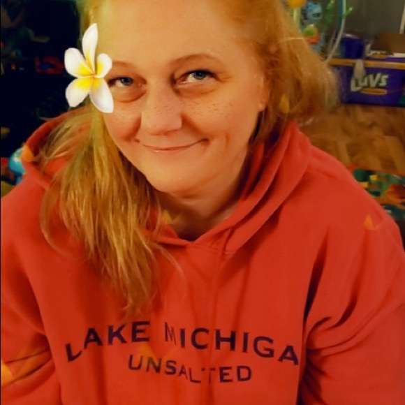 Profile Picture of Chanda Roberts (@chaun123297) on Poshmark