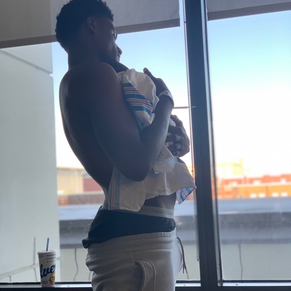 Profile Picture of Demond Billops (@demondb12) on Poshmark