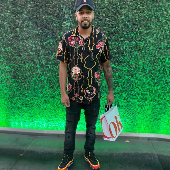 Profile Picture of Avinash Persaud (@avinash0714) on Poshmark