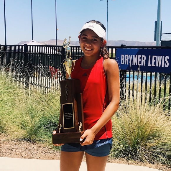 Profile Picture of Carla Pacot (@carlapacot) on Poshmark