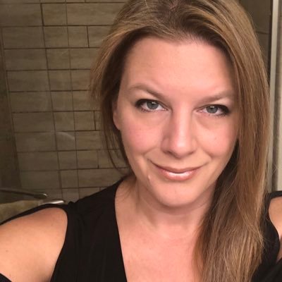 Profile Picture of Amy Whitney Coe (@amywhitneycoe) on Twitter