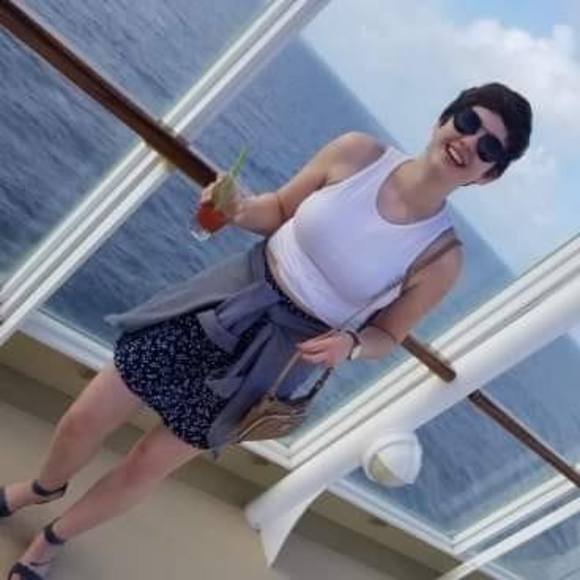 Profile Picture of Sam Perrego (@samperrego) on Poshmark