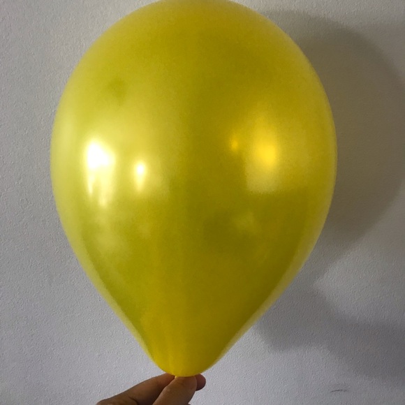 Profile Picture of Eva Kiki (@evakikimaria) on Poshmark