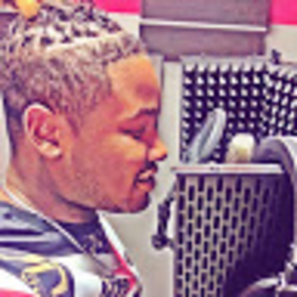 Profile Picture of Chinky Dasinger (@chinkydasinger) on Poshmark