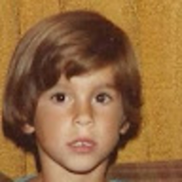 Profile Picture of Carolyn Epper (@epper727) on Poshmark