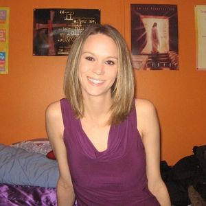 Stephanie Cowles - Myspace Profile Picture of Stephanie Cowles (@stephaniecowles) on Myspace