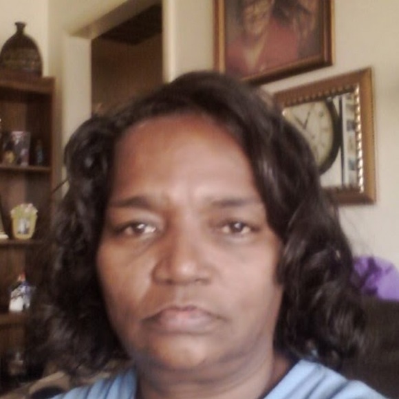 Profile Picture of Dorothy Miles-gandy (@dorothymiles521) on Poshmark