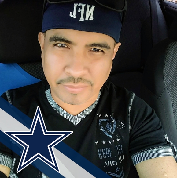 Bejamin Nevarez - Poshmark Profile Picture of Bejamin Nevarez (@benynevarez) on Poshmark