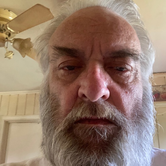 Profile Picture of James Davis (@jd757544) on Poshmark