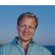 Profile Picture of Paul Alexander (@griefsong) on Youtube