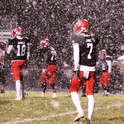 Profile Picture of Nick Jung (@nick_jung_02) on Twitter