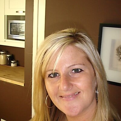 Profile Picture of Tara Hill (@Targal) on Twitter