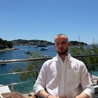 Profile Picture of james.murray (@james.murray) on Instagram