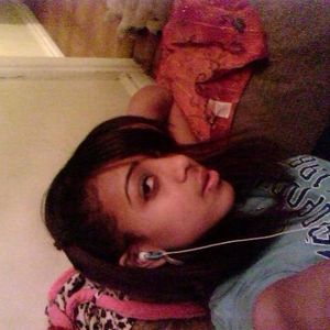 Profile Picture of Genesis Ortiz (@frownyflow) on Myspace