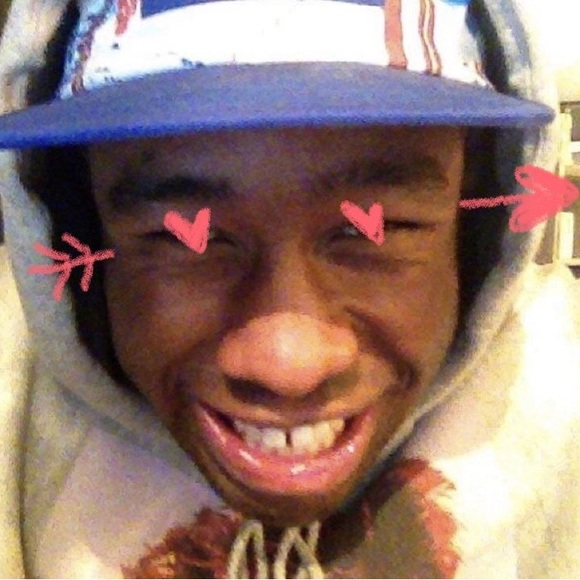 Profile Picture of Allison Rodriguez (@allisonrodri781) on Poshmark