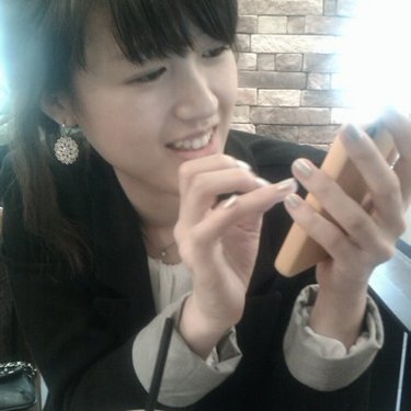 Profile Picture of So Yeon Yim (@smilessoy) on Twitter