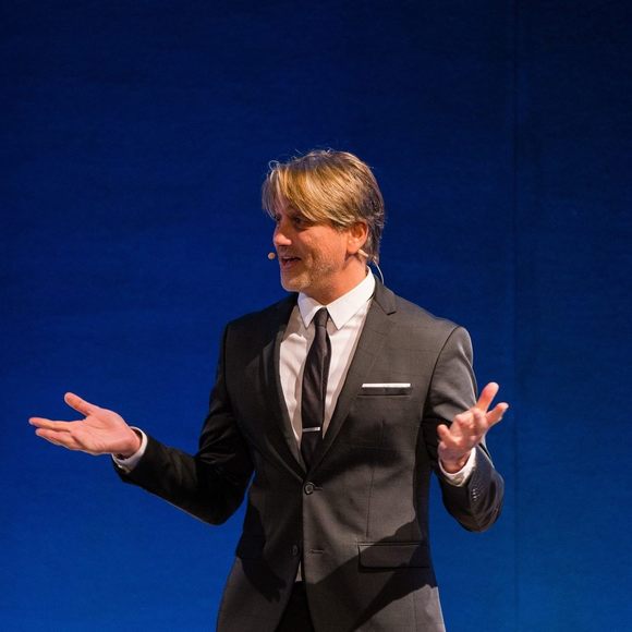 Profile Picture of Joseph Corigliano (@jcorigli) on Poshmark