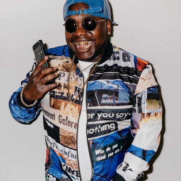 Profile Picture of Daniel Tamayo (@daniel_tamayo) on Poshmark