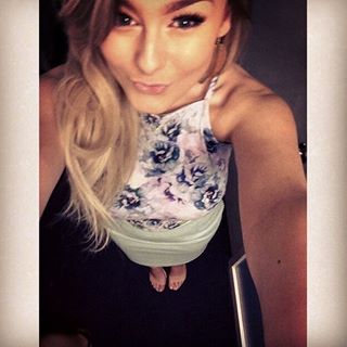 Profile Picture of Cassie Billington (@cassie.billington.98) on Facebook