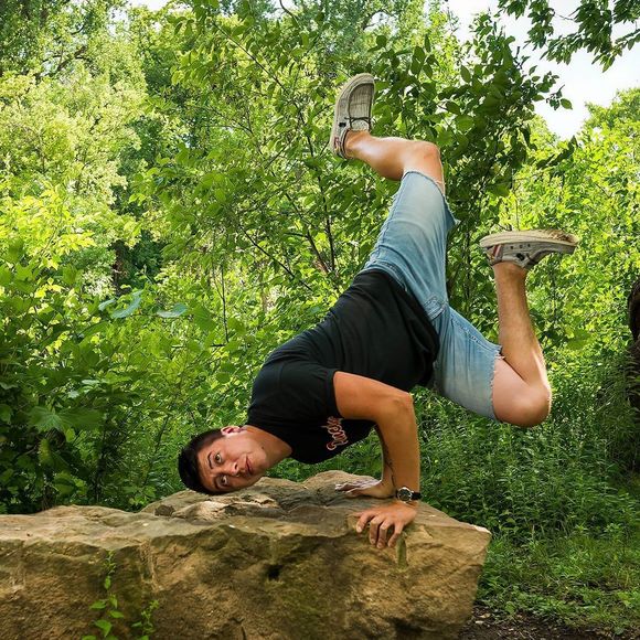 Profile Picture of Johnathan Surber (@surber13) on Poshmark