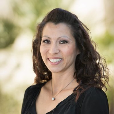 Ashley Weaver - Twitter Profile Picture of Ashley Weaver (@aweaverhomes) on Twitter