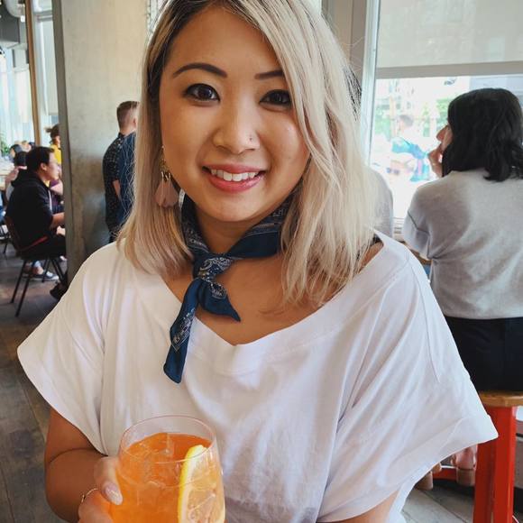 Profile Picture of Jennifer Fujitani (@jfoo) on Poshmark