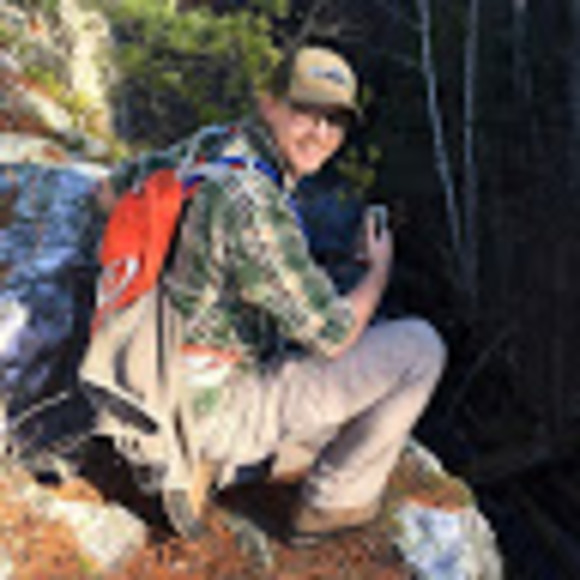 Profile Picture of Adam Tunnicliff (@adamtunnicliff) on Poshmark
