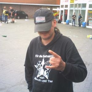 Profile Picture of Stefan Hansen (@falafelgrinder) on Myspace