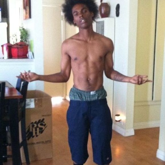 Profile Picture of Deandre Thomas (@hueymarley) on Poshmark
