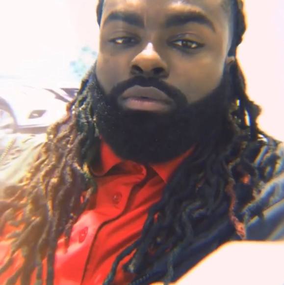 Profile Picture of Demarcus Mitchell (@demarcusmitc706) on Poshmark