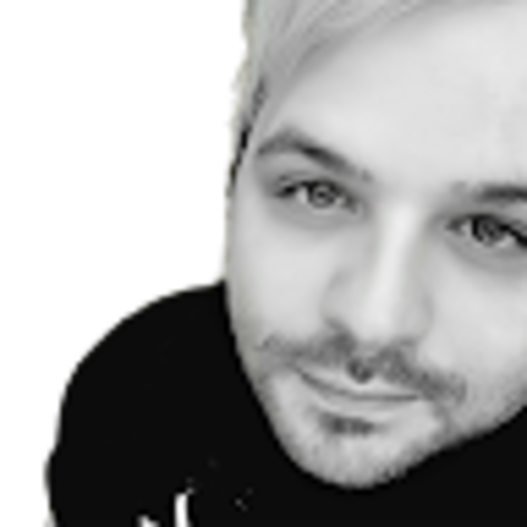 Profile Picture of Evan Putnam (@makeshiftxi) on Poshmark