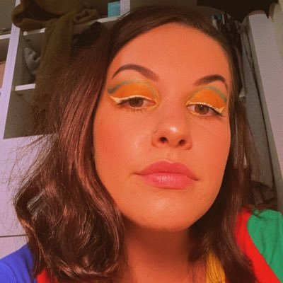 Profile Picture of Brooke Simon (@bsimo55555) on Twitter