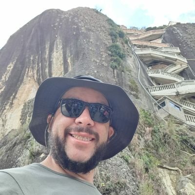 Profile Picture of Jorge Thomas (@jansthal) on Twitter