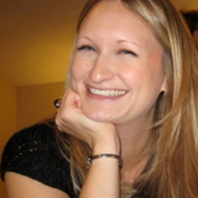 Profile Picture of Kim Hinkle (@dazzystar5) on Twitter