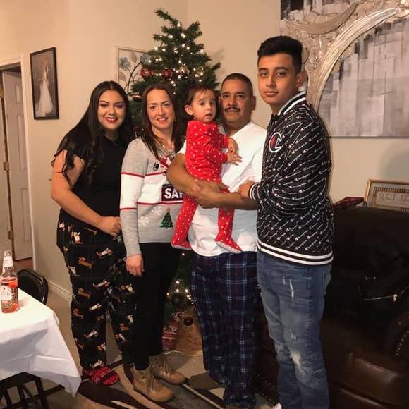 Profile Picture of Mauricio Patino (@mauriciopatino) on Poshmark