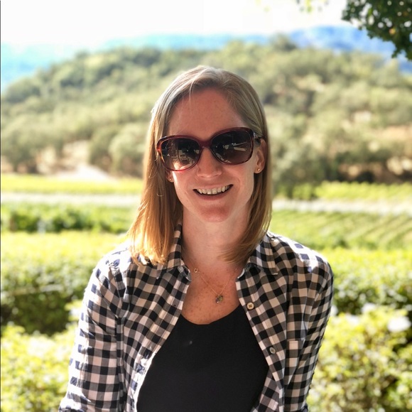 Profile Picture of Jenna Rivers (@riversj4) on Poshmark