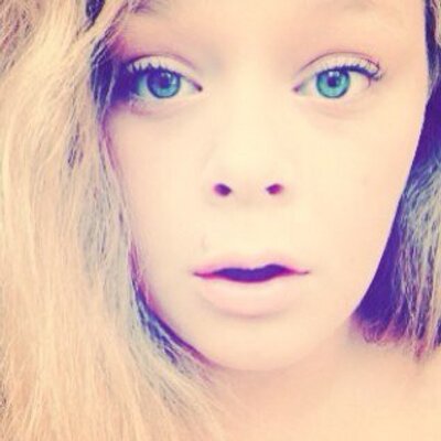 Profile Picture of Jess Spiegel (@jessspiegelxox) on Twitter