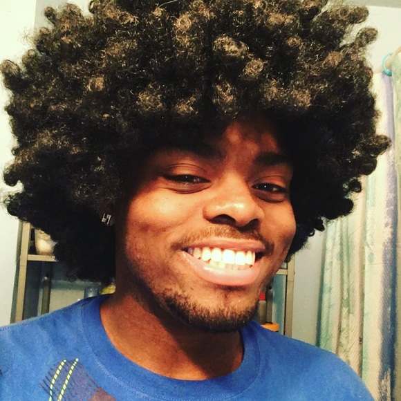 Profile Picture of Michael Stevens (@my3ke300) on Poshmark