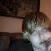 Profile Picture of Erica Devaney (@Erica95D) on Youtube